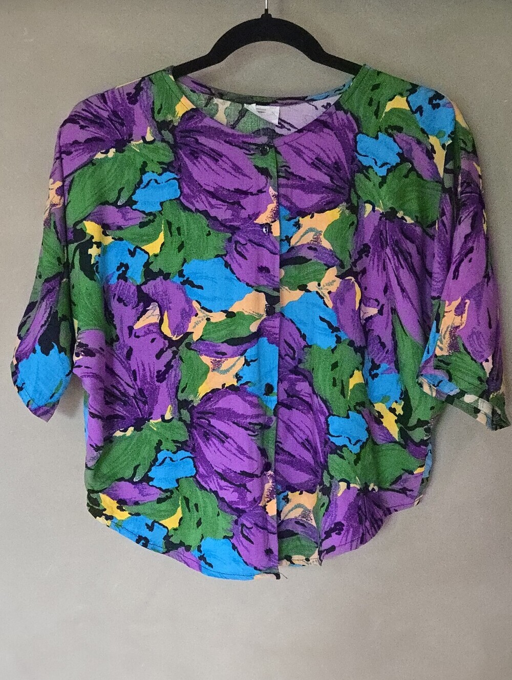 Vintage! 90s 100% Rayon Abstract Floral Button Front Blouse, Ptp 25" - Picture 2 of 6